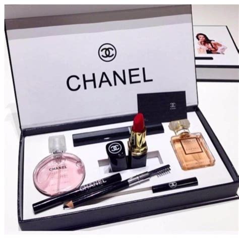 chanel 5 in 1 gift set price|chanel chance gift set.